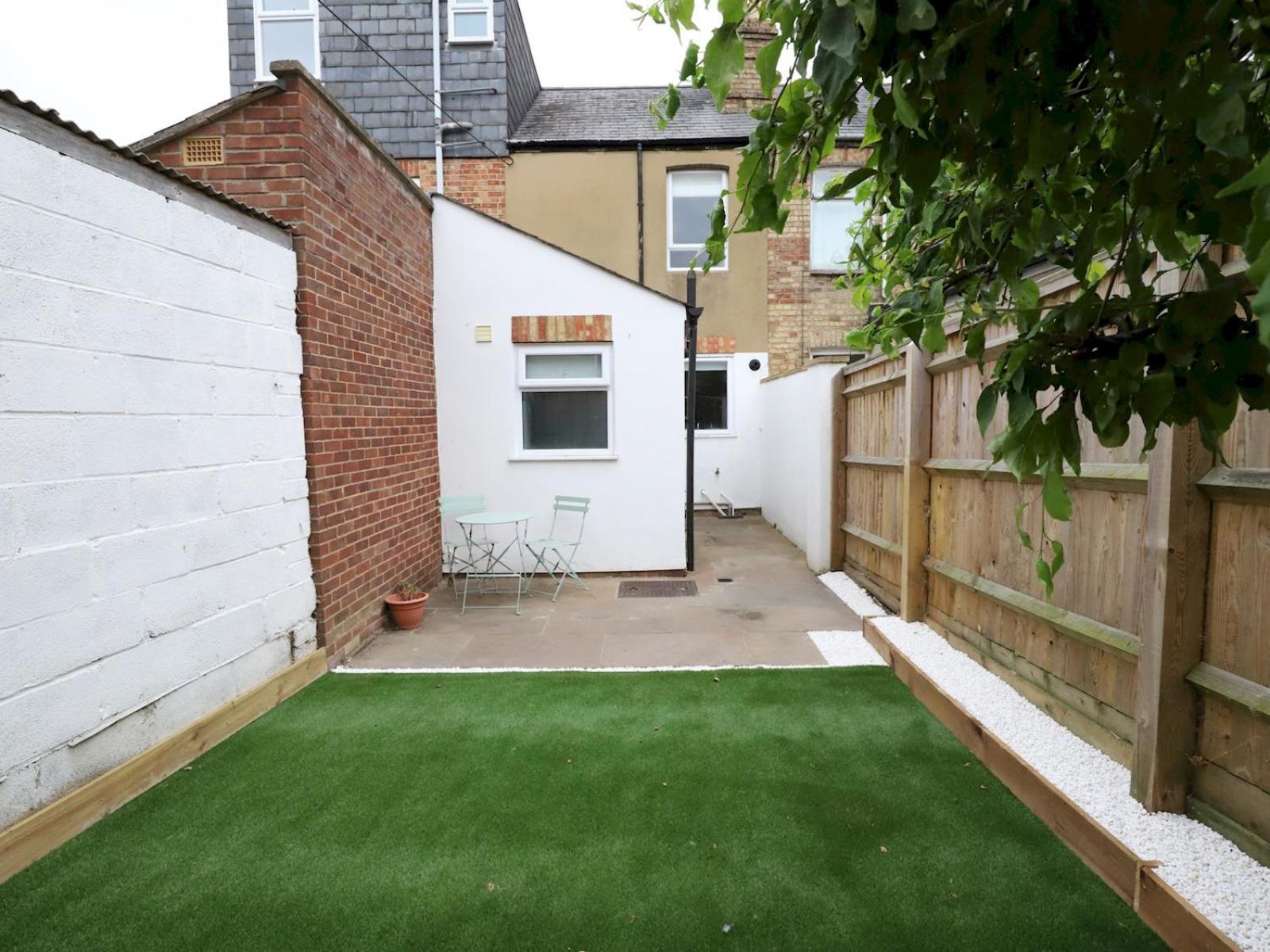 Sunny Victorian 2Br Townhouse Oxford Pass The Keys Villa Екстериор снимка